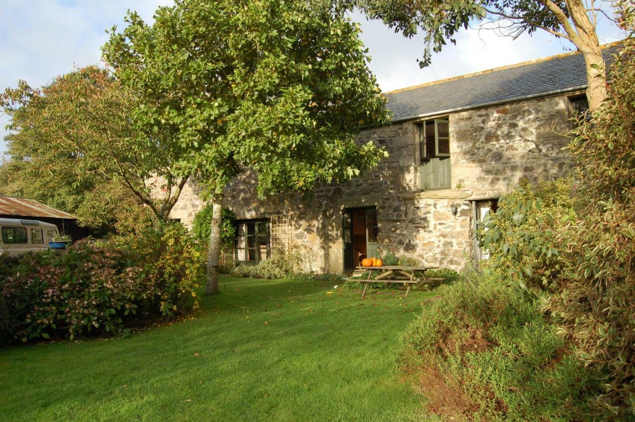 The Barn, Higher Boden, Manaccan, Helston, Cornwall Екстериор снимка